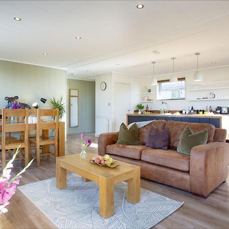 Whileaway Lodge, Strawberryfield Park Cheddar Εξωτερικό φωτογραφία
